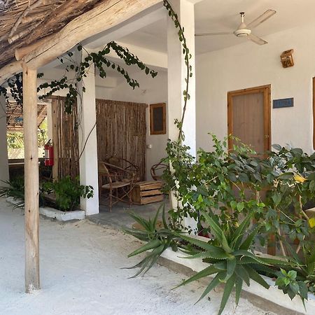 Bondeni Beach House Jambiani  Exterior photo